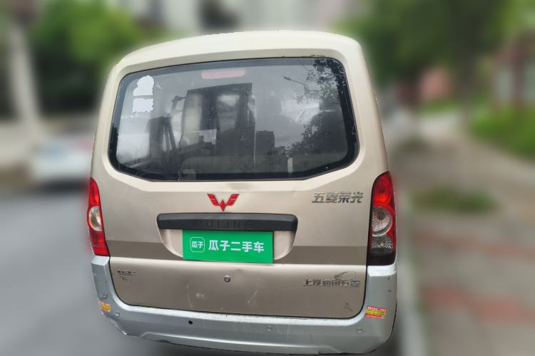 Used Wuling Rongguang 2017 1.5L Extended Basic Version Rear