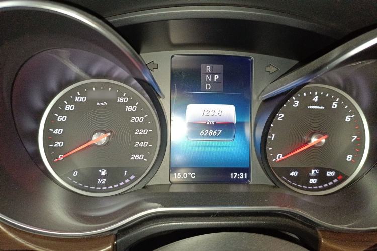 Used Mercedes-Benz V-Class 2021 V 260 Avantgarde Edition