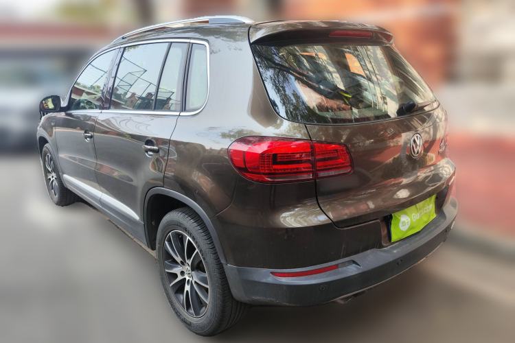 Used Volkswagen Tiguan 2015 1.8TSI Automatic Two-Wheel Drive Luxury Model Rear Left 45 Deg