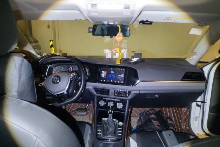 Used Volkswagen Sagitar 2019 200TSI DSG Comfort Version China VI Standard Interior 2