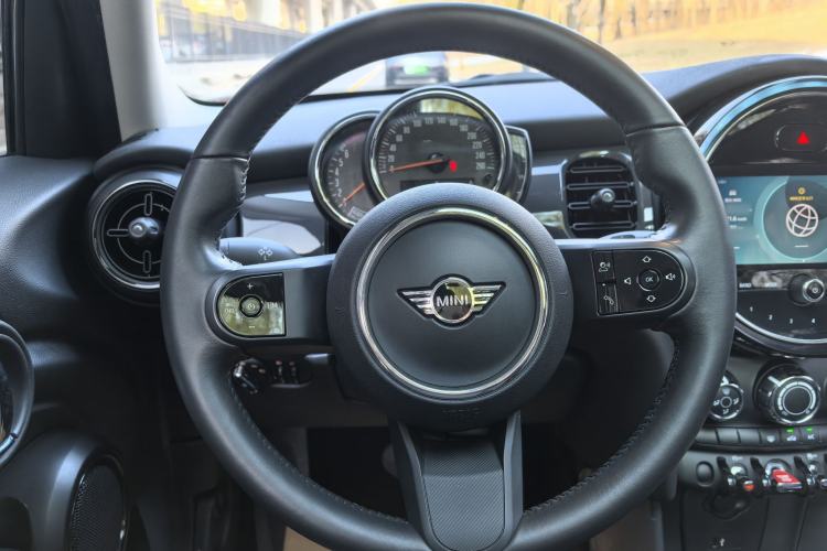 Used MINI MINI 2021 1.5T ONE PLUS Five-Door Edition