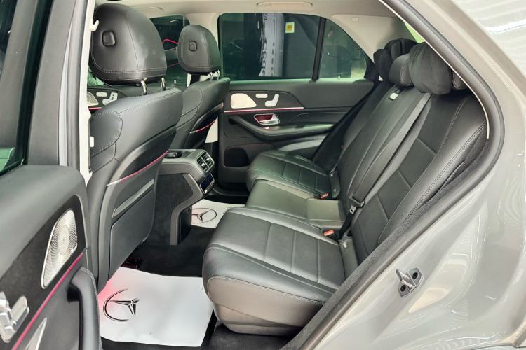 Used Mercedes-Benz GLE 2024 GLE 450 4MATIC Luxury Model
