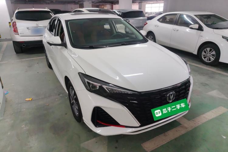 Used CHANGAN Eado 2023 Changan Edition PLUS Blue Whale NE 1.4T GDI DCT Prestige Version Front Right 45 Deg