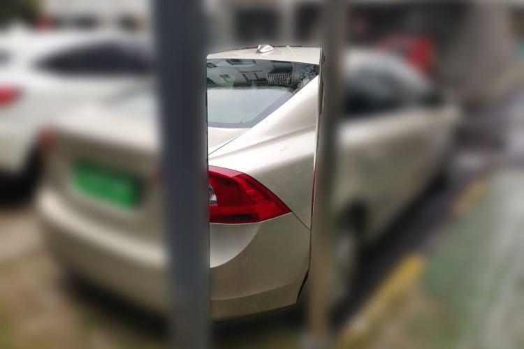 Used Volvo S60 2017 S60L T3 Smart Upgrade Edition Rear Right 45 Deg