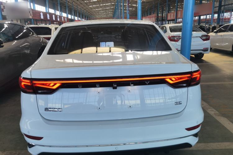 Used Geely Auto Emgrand 2025 4th Generation 1.5L CVT Luxury Version