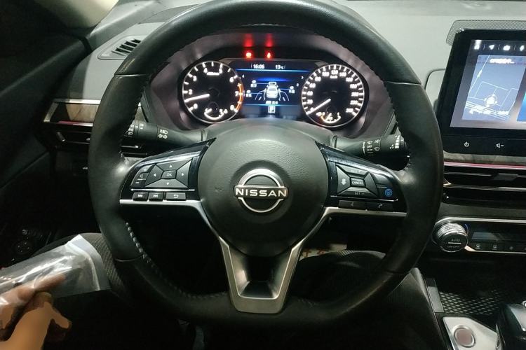 Used Nissan Teana 2022 2.0L XL-Upr Enjoyment Edition