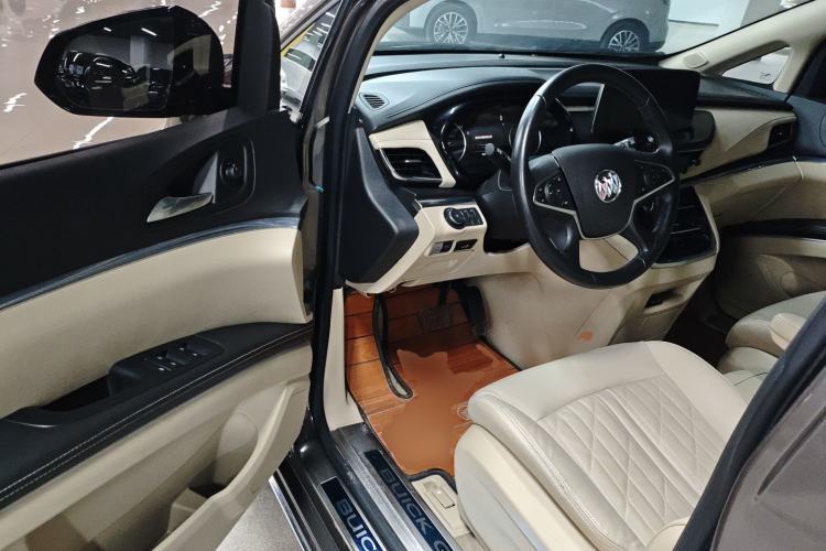 Used Buick GL8 2023 Land Executive Class 652T Luxury Model