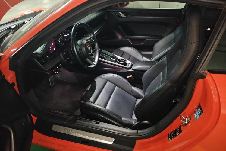 Used Porsche 911 2020 Carrera 4 3.0T Left Front Seat