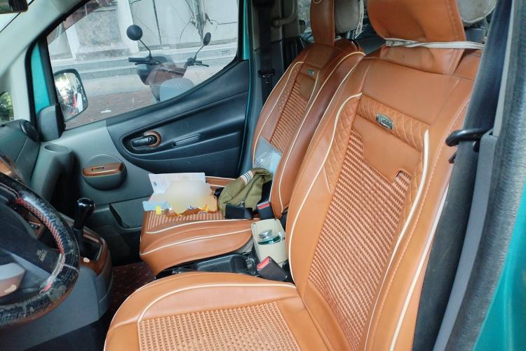 Used Nissan NV200 2011 1.6L 232 Seats Zunya Trim