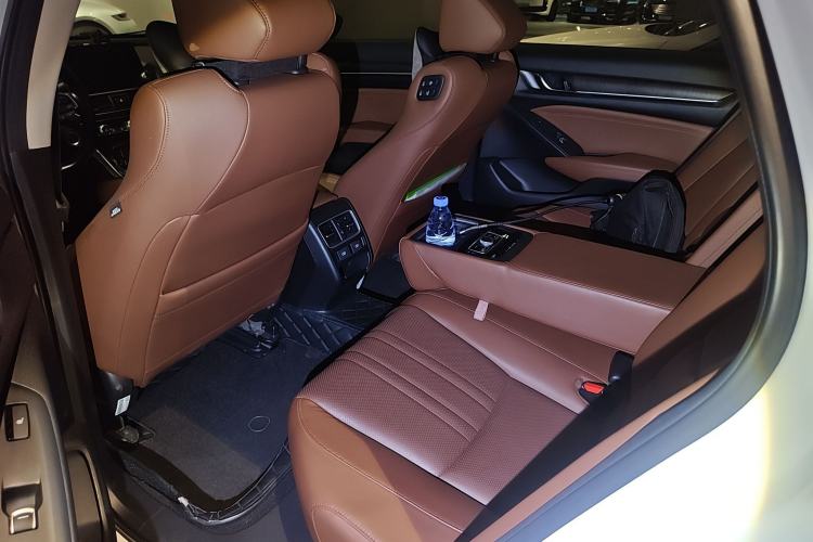 Used Honda Inspire 2019 Rui·Hybrid 2.0L Jingyue Edition China VI Emission Standard
