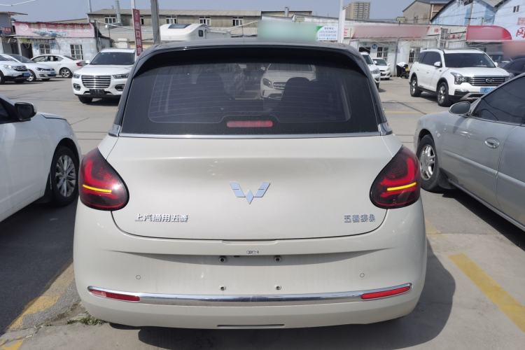 Used Wuling Bingo 2023 333 km Lingxi Connected Version
