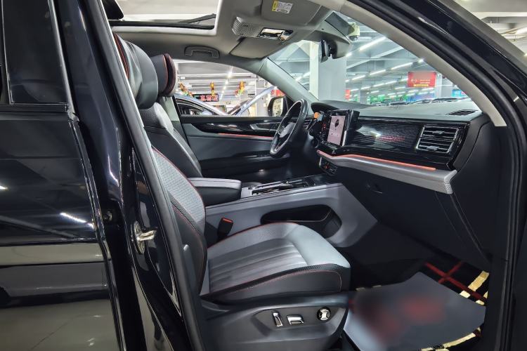 Used Volkswagen Teramont X 2024 530 V6 All-Wheel-Drive Longxiang Edition Interior 11
