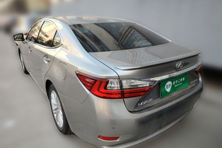 Used Lexus ES 2015 200 Comfort Edition