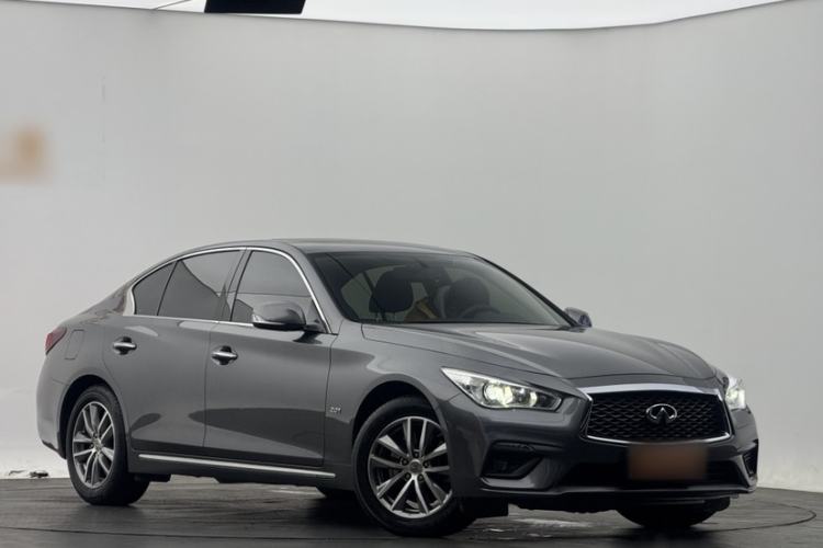 Used Infiniti Q50L 2018 2.0T Comfort Edition China VI Standard
