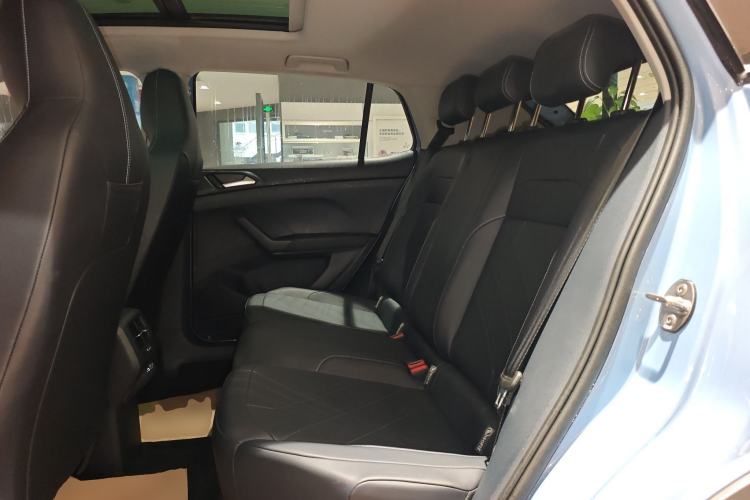 Used Volkswagen Tharu 2025 NewRui 300TSI Prestige Edition
