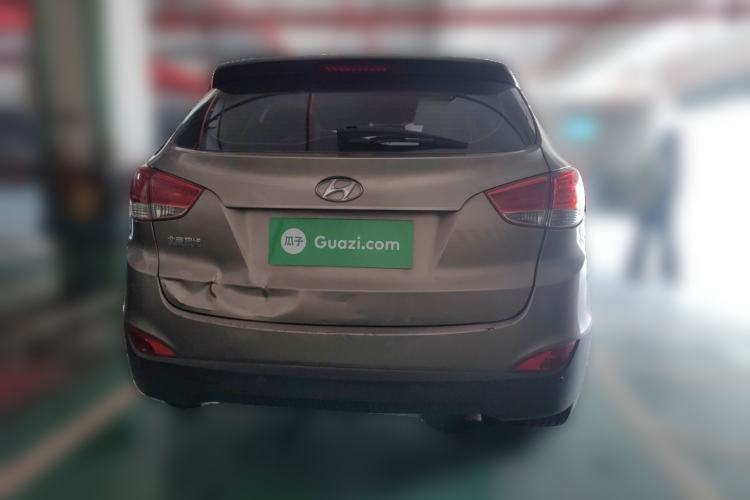 Used Hyundai ix35 2012 2.0L Manual Two-Wheel Drive New Edition GL