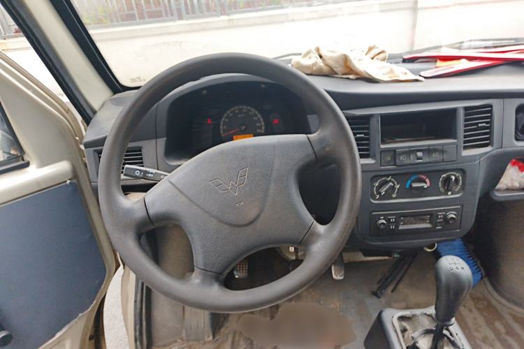 Used Wuling Zhiguang 2013 1.0L Practical Version Steering Wheel