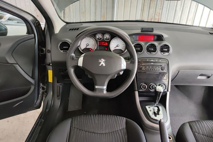 Used Peugeot 408 2013 2.0L Automatic Comfort Edition Steering Wheel