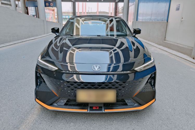 Used CHANGAN UNI-V 2025 1.5T 500Bar Prestige Sporty Version