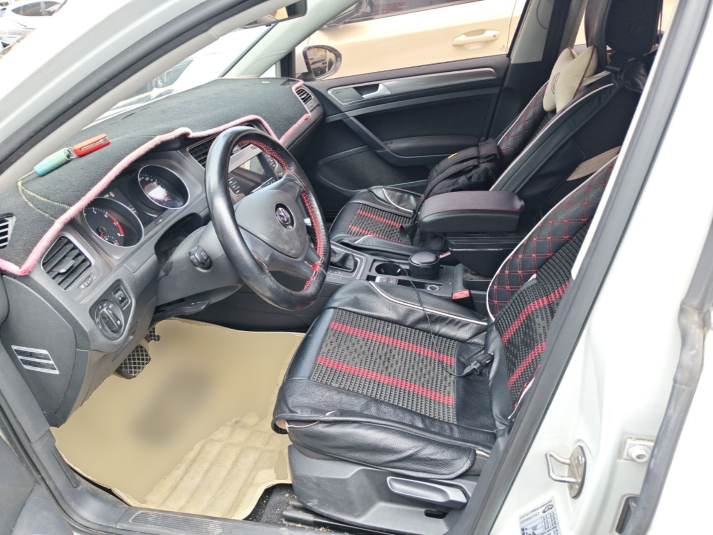 Interior delantero