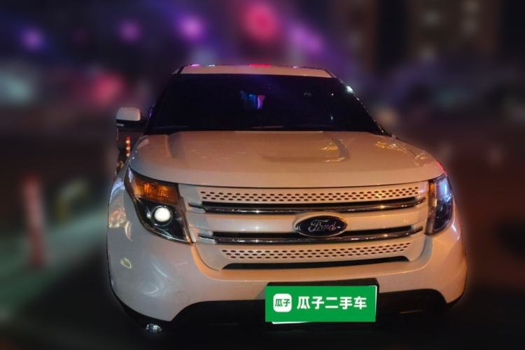 Used Ford Explorer 2013 3.5L Deluxe Model
