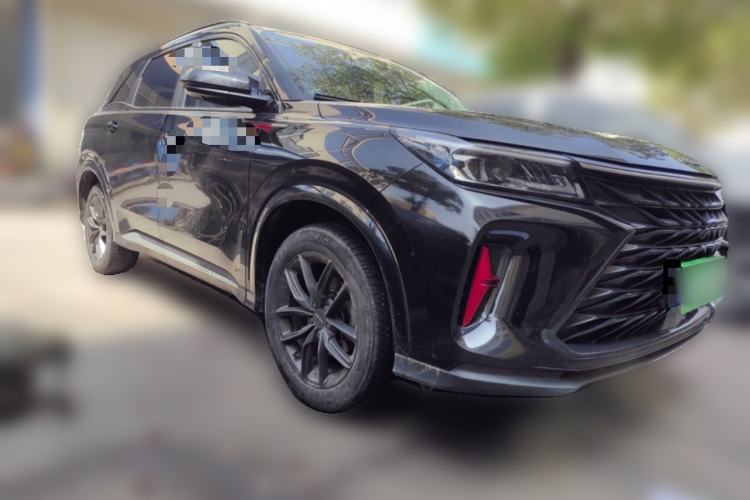 Used Dongfeng Fengon 580 2022 1.5T Automatic Enjoyment Model Front Right 45 Deg