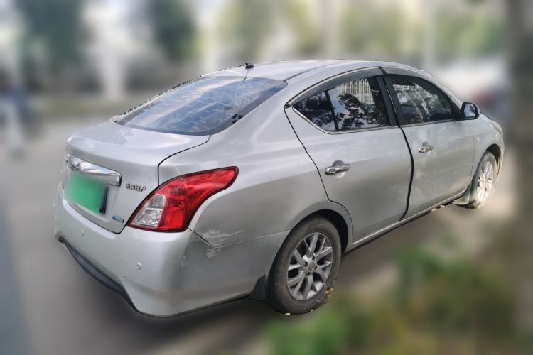 Used Nissan Sunny 2014 1.5XL Manual Deluxe Edition Rear Right 45 Deg