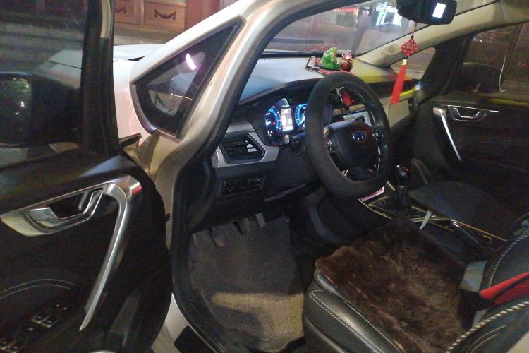 Used Geely Auto Vision X3 2019 Upgraded Model 1.5L Manual Elite Version
