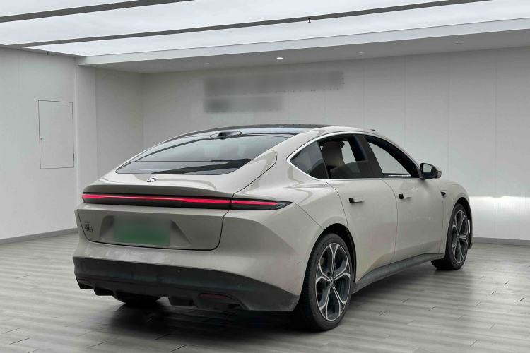 Used Nio ET5 2022 75 kWh Rear Right 45 Deg