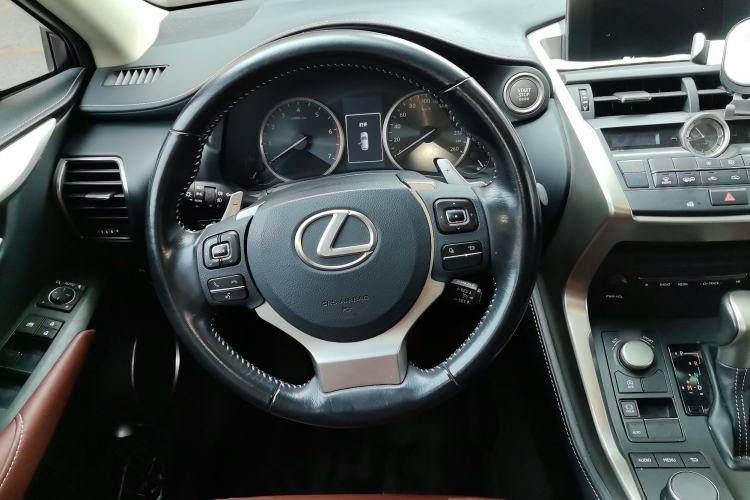 Used Lexus NX 2015 200T All-Wheel-Drive Fēngshàng Edition