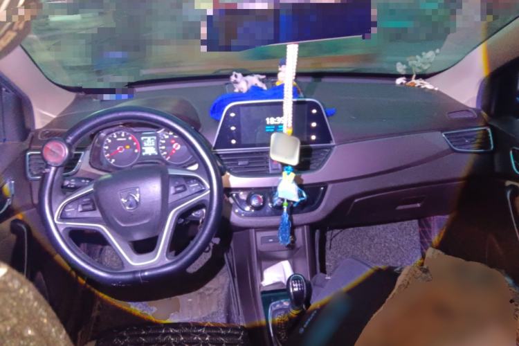 Used Baojun 310W 2017 1.5L Manual Fashion Model China V