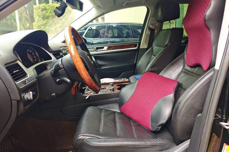 Used Volkswagen Touareg 2011 3.0 TSI High-End Version
