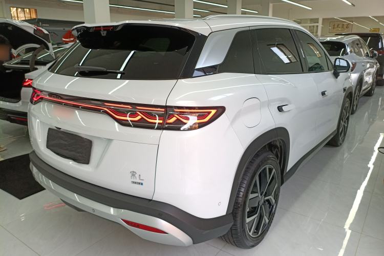 Used BYD Song L DM-i 2025 Intelligent Driving Version 160 km Beyond-Range Type
