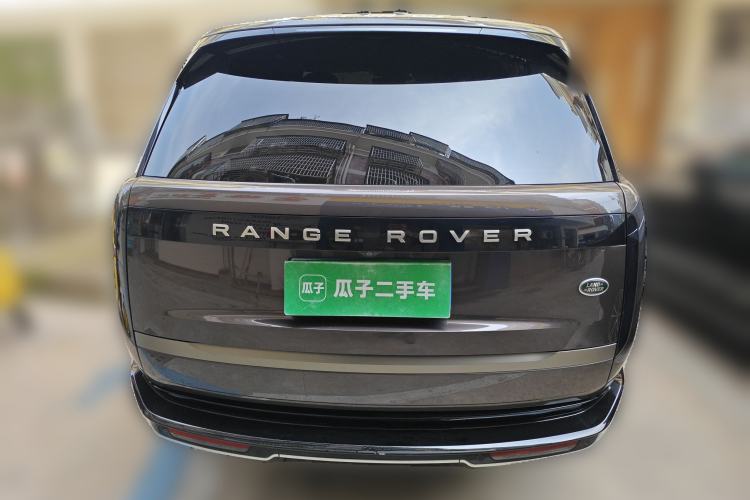 Used Land Rover Range Rover 2023 3.0 L6 360 PS Grand Edition