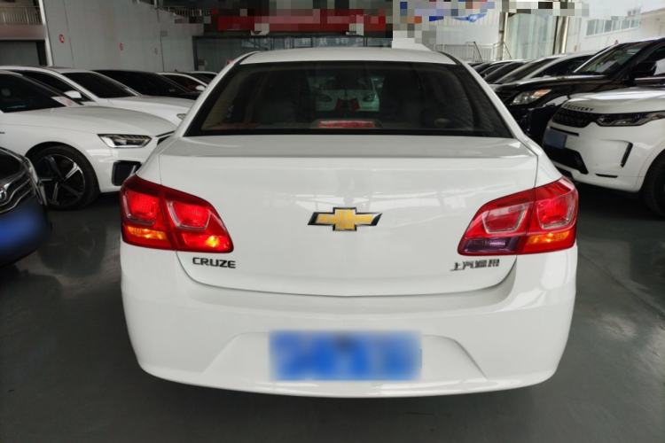 Used Chevrolet Cruze 2015 1.5L Classic SL MT
