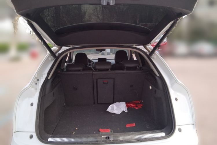 Used Audi Q3 2018 30th Anniversary Edition 30 TFSI Fashion Model Trunk