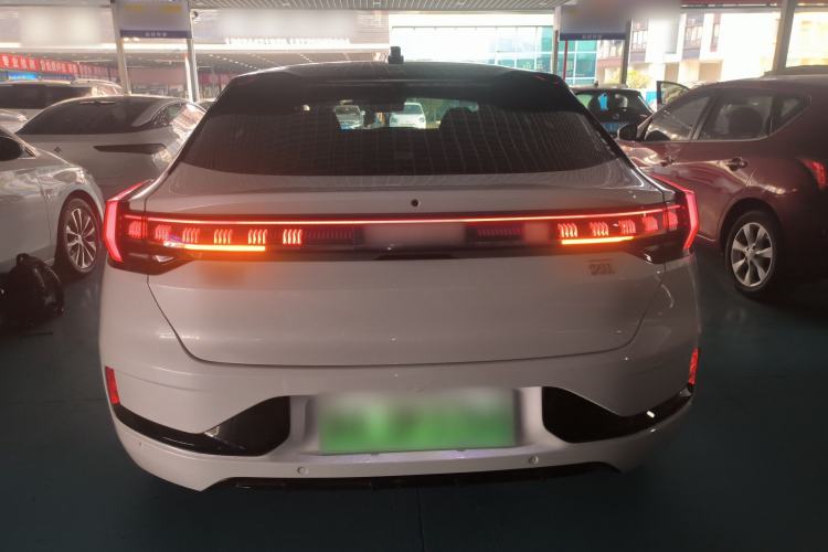 Used Zeekr 001 2023 WE Edition 100 kWh
