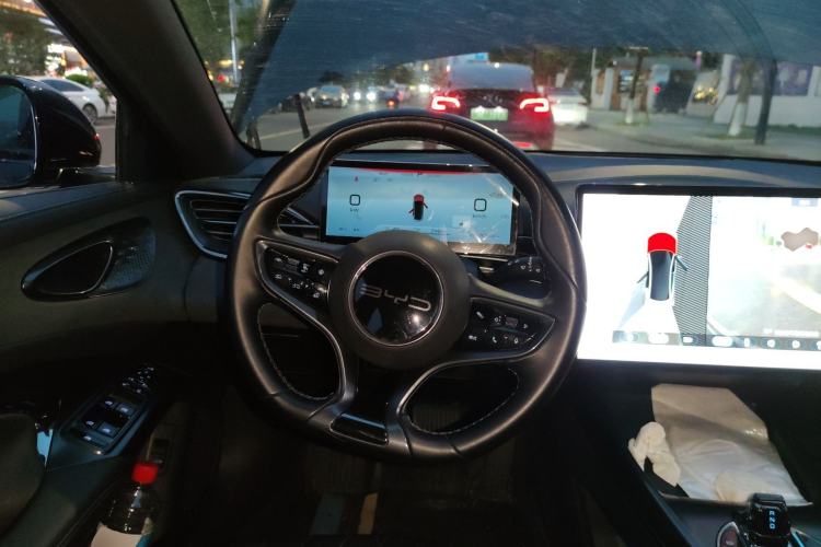 Used BYD Seal 2022 550 km Standard Range Rear-Wheel Drive Elite Version
