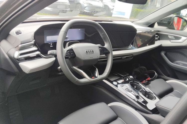 Used Audi A5L 2026 2.0T Sport Center Console