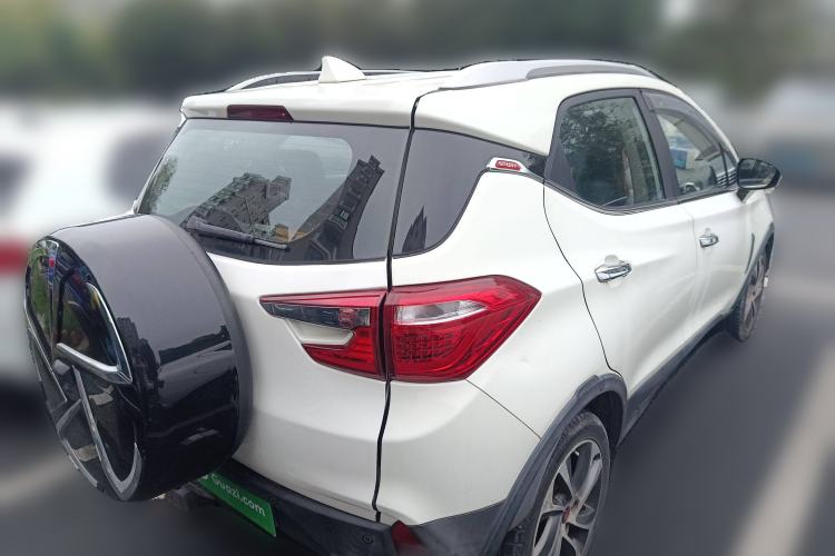 Used BYD Yuan 2016 1.5L Manual Luxury Model
