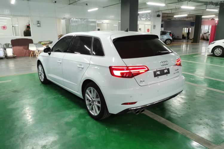 Used Audi A3 2020 Restyled Sportback 35 TFSI Entry-Level China VI Emission Standard
