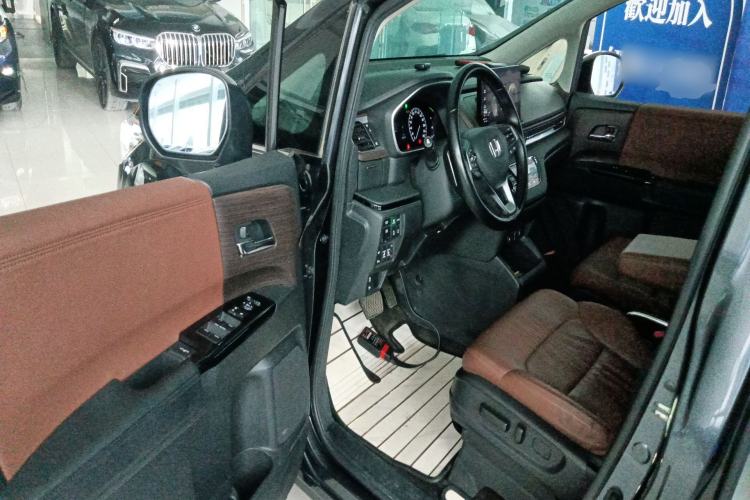 Used Honda Odyssey 2022 2.0L eHEV Sharp Supreme Edition