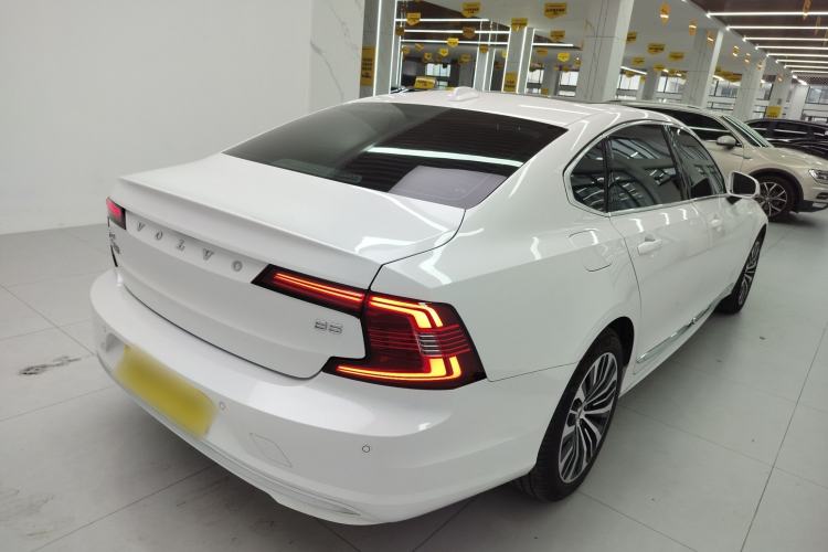 Used Volvo S90 2024 B5 Zhiyi Luxury Edition