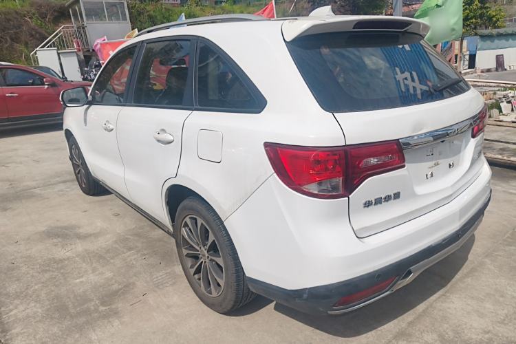 Used Jinbei S70 2017 1.5T Excellence Edition 5 Seats
