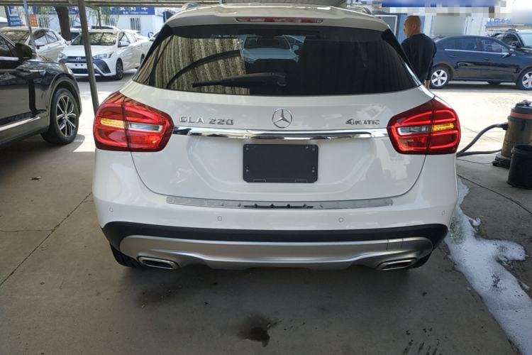 Used Mercedes-Benz GLA 2015 GLA 220 4MATIC Fashion Model Rear