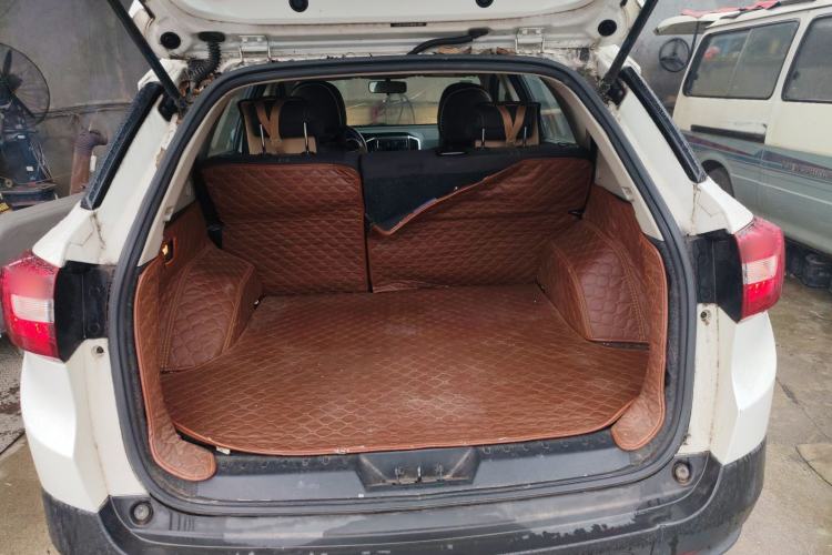 Used Dongfeng Aeolus AX3 2016 1.5L Automatic Shangkue Model
