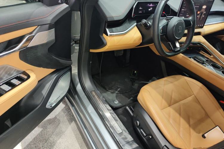 Used Zeekr 001 2021 Ultra-Long Range Dual-Motor YOU Version Driver Seat