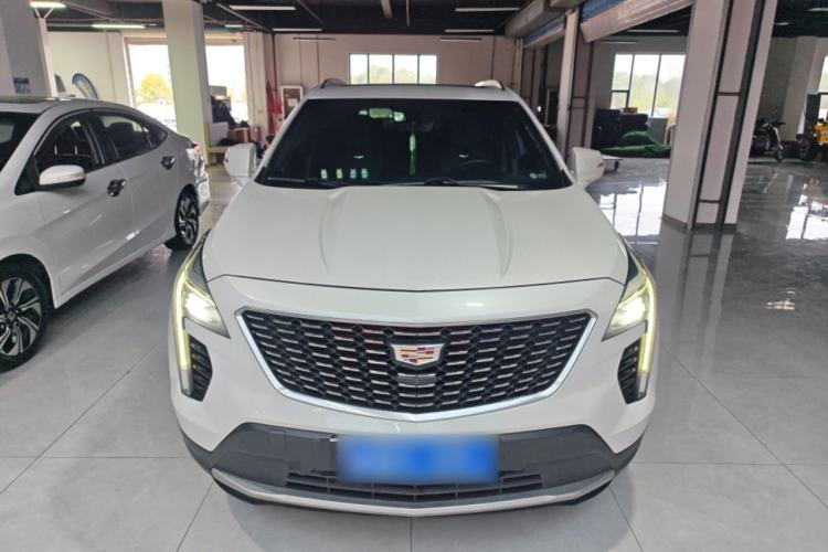 Used Cadillac XT4 2021 28T Two-Wheel Drive Leading Version
