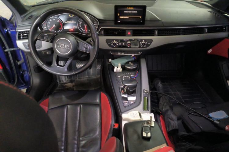 Used Audi A4L 2018 30th Anniversary Edition 30 TFSI Ambition Model