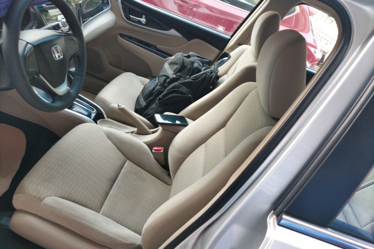 Used Honda Crider 2013 1.8L automatic comfort version